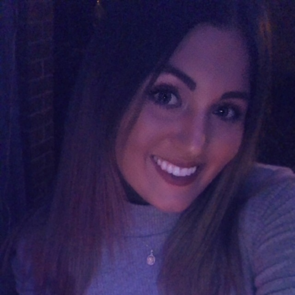 Meet your Posher, Kendra